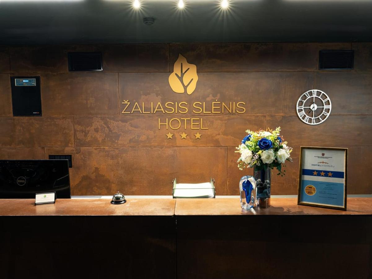 Zaliasis Slenis - Self Check-In Hotel - Free Parking Aukstkiemiai Exterior foto