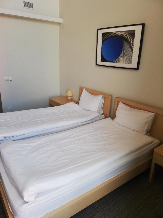 Zaliasis Slenis - Self Check-In Hotel - Free Parking Aukstkiemiai Exterior foto